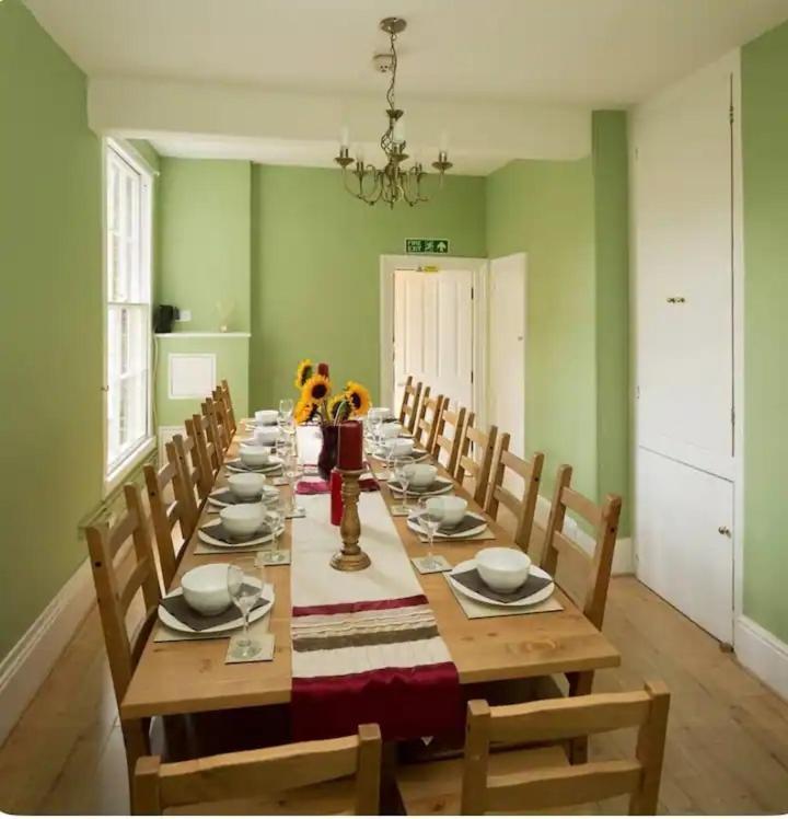 Stay With The Reach Cambridge ภายนอก รูปภาพ